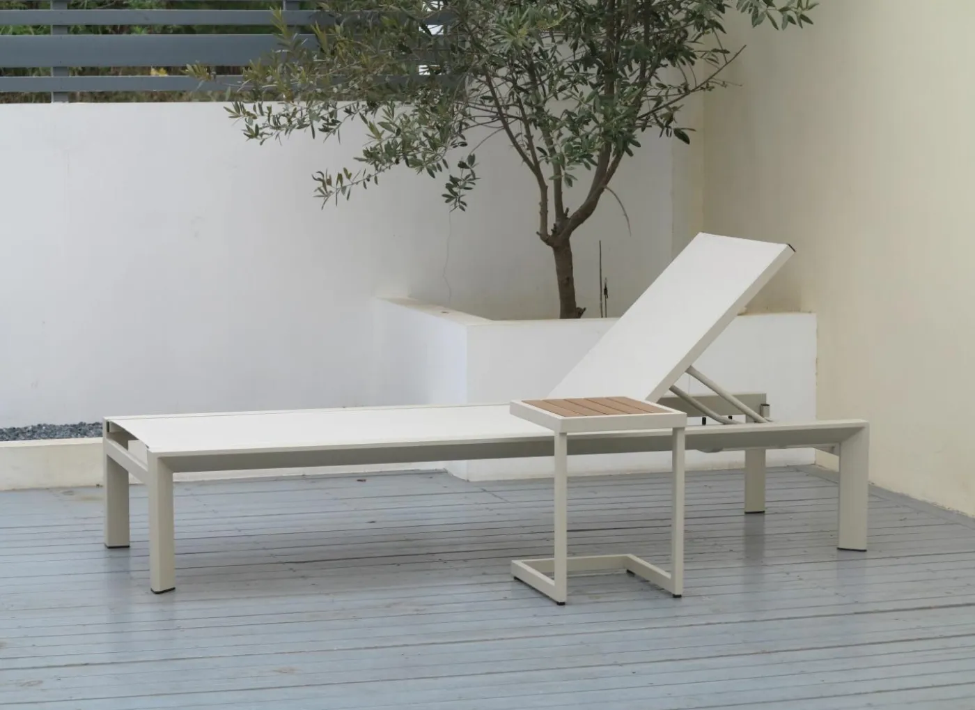Bijzettafel Nirvana 40x32x45cm - aluminium/polywood - greige