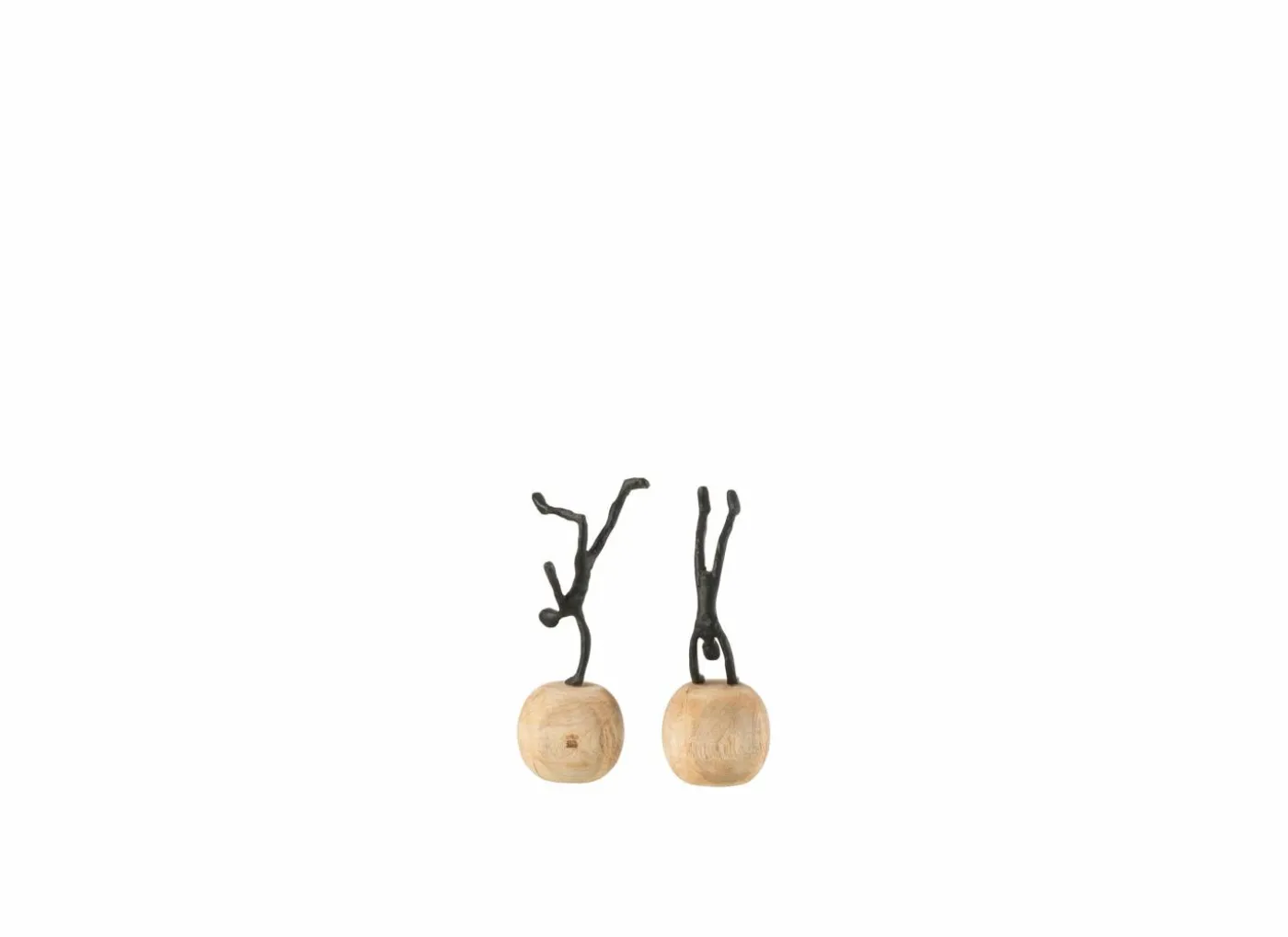 Figuur Staand op voet H29,3cm