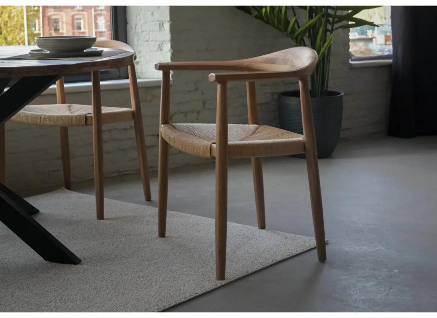 Stoel Harvey 56x52x76,5cm - massief eik rotan - naturel