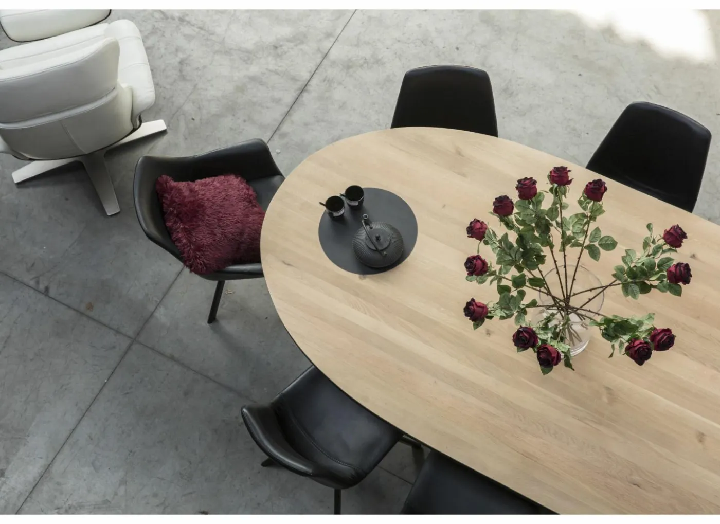 Tafel Ark 250x128cm - eik massief - naturel
