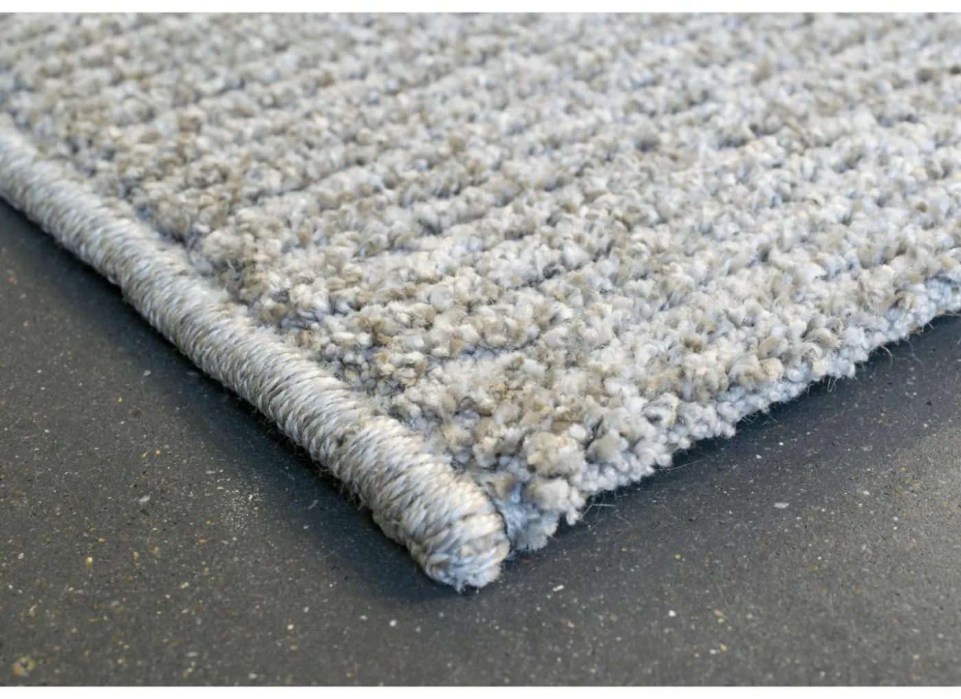 Tapijt Trevos 160x230cm - polyestervezel - beige